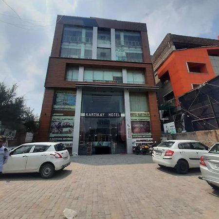 Kartikay Hotel Hisār Kültér fotó
