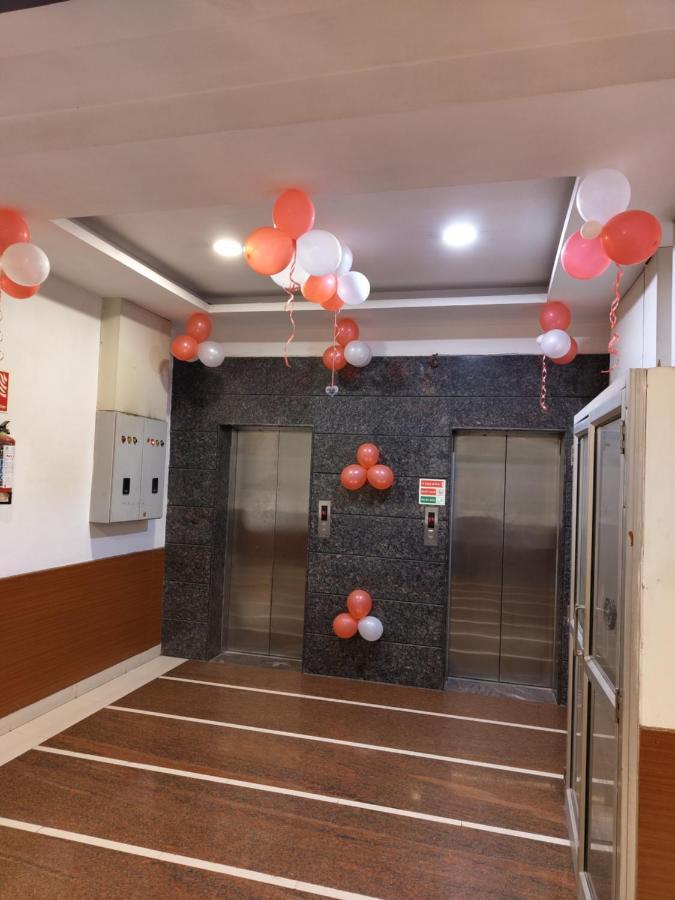 Kartikay Hotel Hisār Kültér fotó