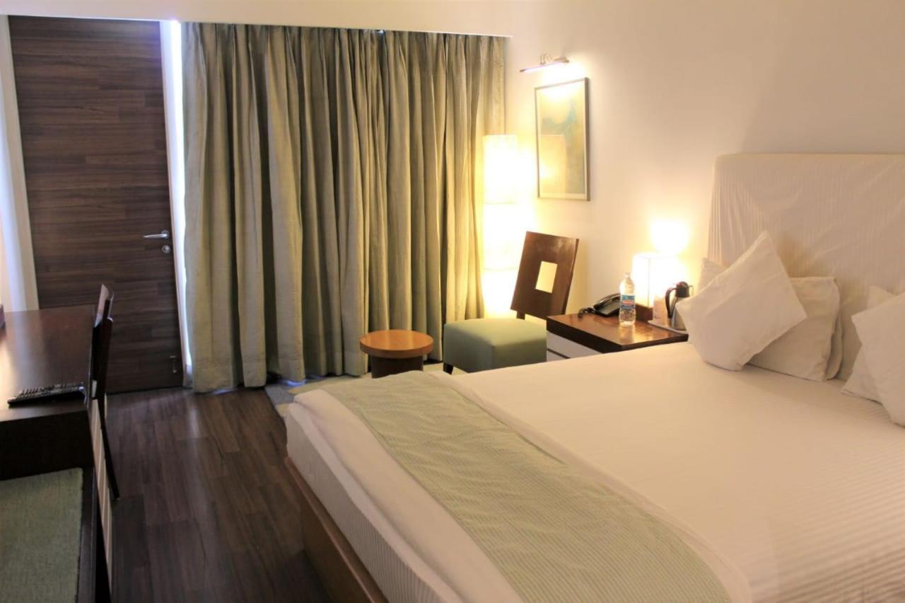 Kartikay Hotel Hisār Kültér fotó