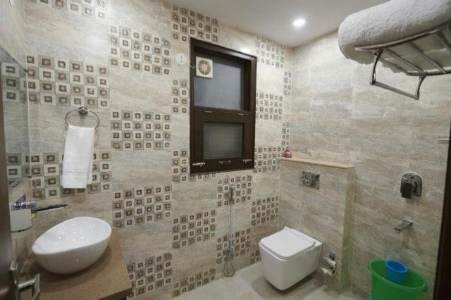 Kartikay Hotel Hisār Kültér fotó