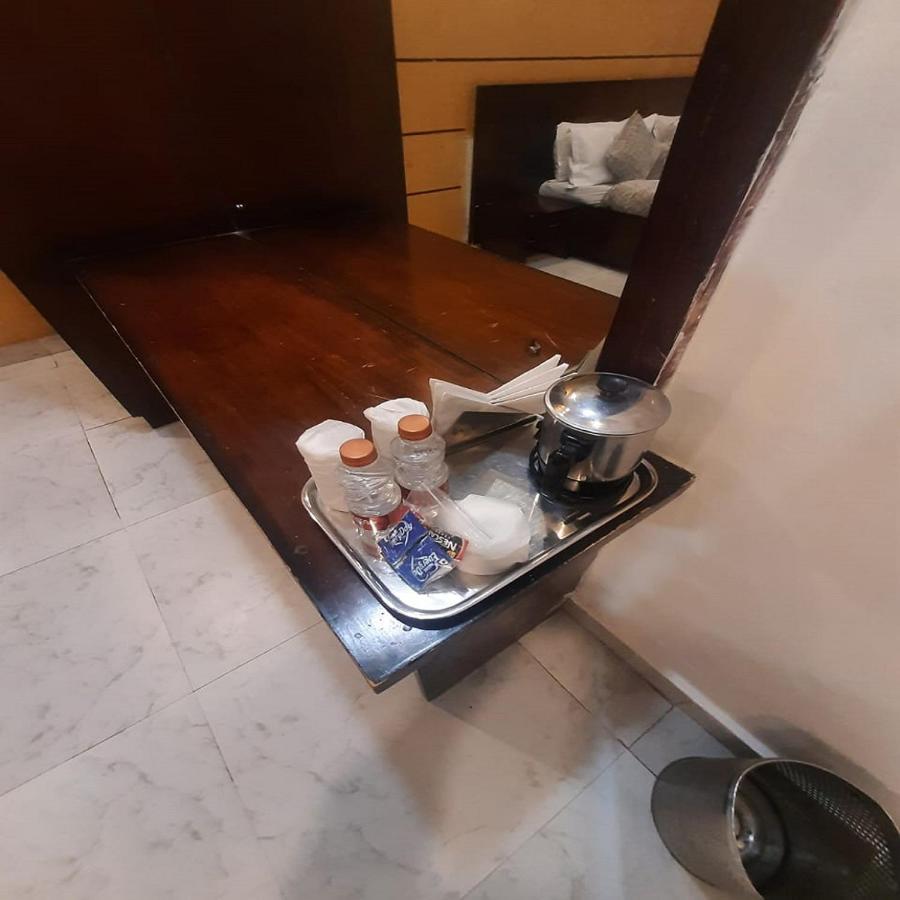 Kartikay Hotel Hisār Kültér fotó