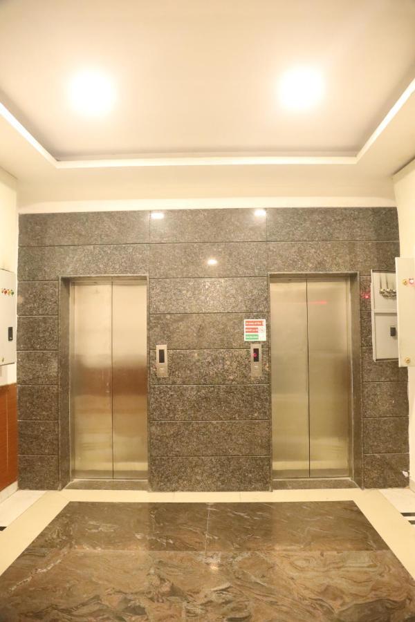 Kartikay Hotel Hisār Kültér fotó