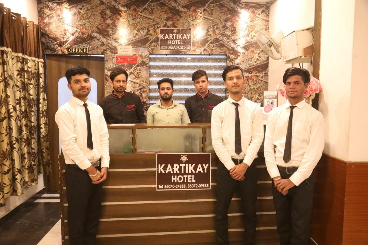 Kartikay Hotel Hisār Kültér fotó